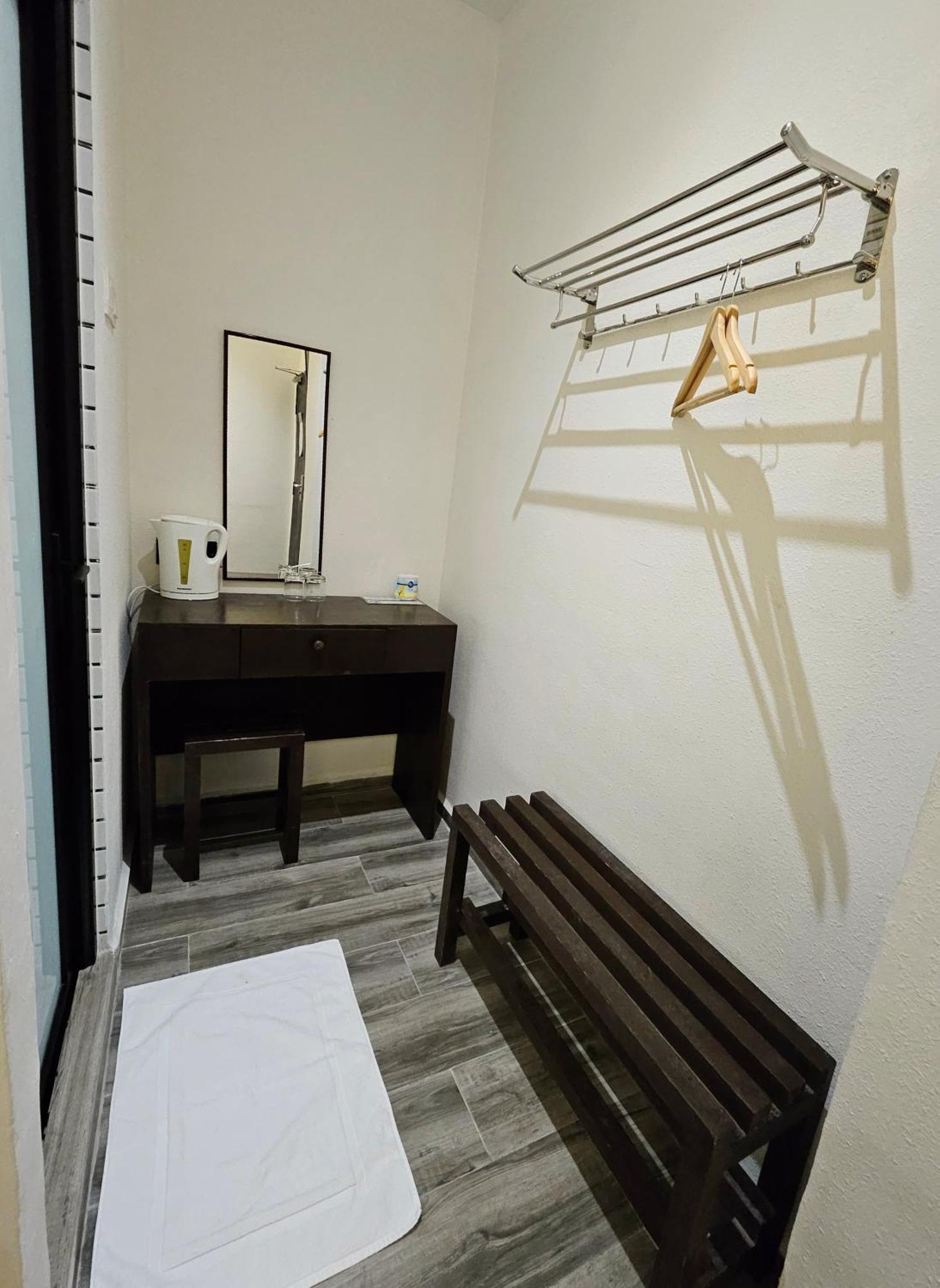 Georgetown Inn By Sky Hive Extérieur photo